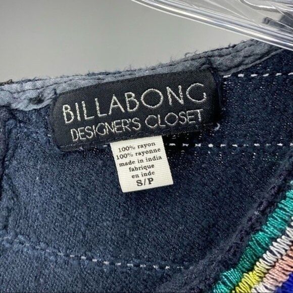 Billabong Designers Closet Crop Top Women’s S Blue Rainbow Embroidered Boxy Boho - Picture 6 of 6